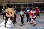河北省首届冰球联赛启动 - 体育局