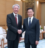 韩正会见新加坡副总理张志贤 - 食品药品监督管理局