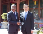 韩正分别会见冈比亚总统巴罗和佛得角总理席尔瓦 - 食品药品监督管理局