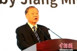 中国商业联合会会长姜明在开幕式上致辞。　于俊亮　摄 - 中国新闻社河北分社