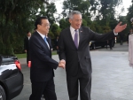李克强与新加坡总理谈了哪些务实合作？4段对话告诉你 - 食品药品监督管理局