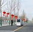 图为市民服务中心内，一辆行驶中的无人车。中新社记者 韩冰 摄 - 中国新闻社河北分社