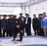 2019河北省滑冰场馆投资建设洽谈会上，与会者进行冰壶体验。 省体育局供图 - 中国新闻社河北分社