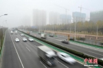资料图：空气污染。中新社记者 翟羽佳 摄 - 中国新闻社河北分社