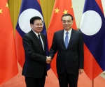 李克强同老挝总理通伦举行会谈 - 食品药品监督管理局