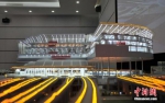 图为12月18日，京雄城际铁路雄安站模型展示雄安站内部结构。 中新社记者 韩冰 摄 - 中国新闻社河北分社