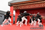 武术表演。杨德利 摄 - 中国新闻社河北分社