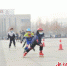 图为比赛现场，学生参加速度轮滑比赛。 陈子康 摄 - 中国新闻社河北分社
