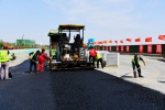 图为廊坊临空经济区航企南区道路项目施工现场。张啸 摄 - 中国新闻社河北分社